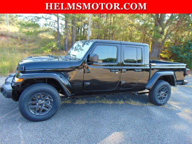2025 Jeep Gladiator Sport S
