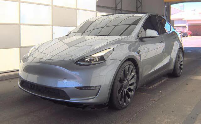 2025 Tesla Model Y Performance