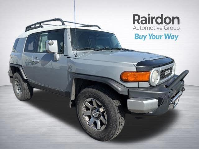 2014 Toyota FJ Cruiser Base