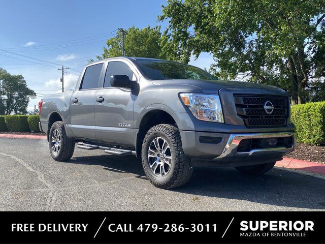 2024 Nissan Titan SV