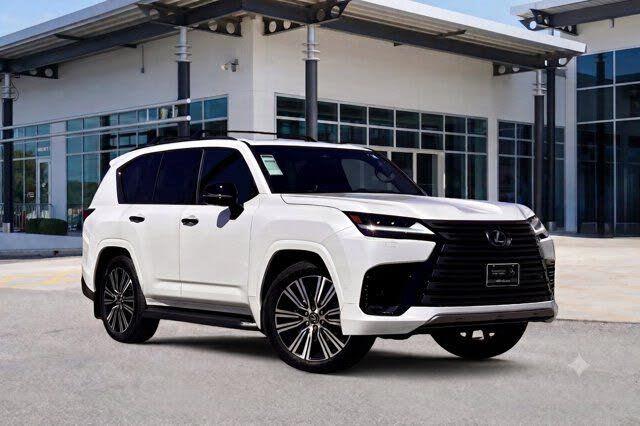 2026 Lexus LX 700h Luxury