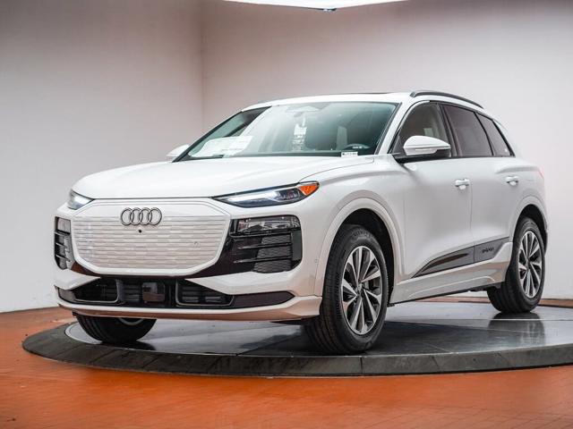 2025 Audi Q6 e-tron quattro Premium