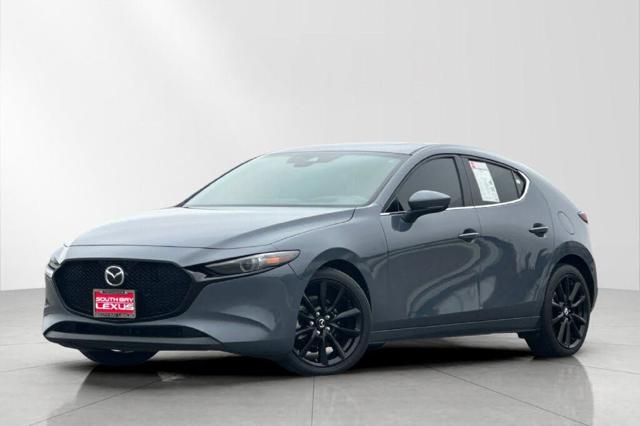 2020 Mazda MAZDA3 Premium
