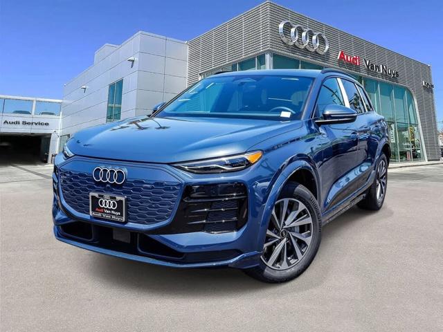 2027 Audi Q6 e-tron quattro Premium