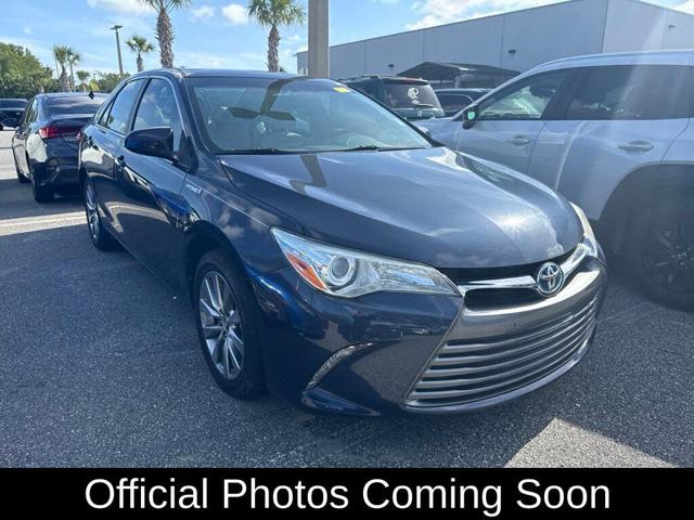 2016 Toyota Camry Hybrid XLE