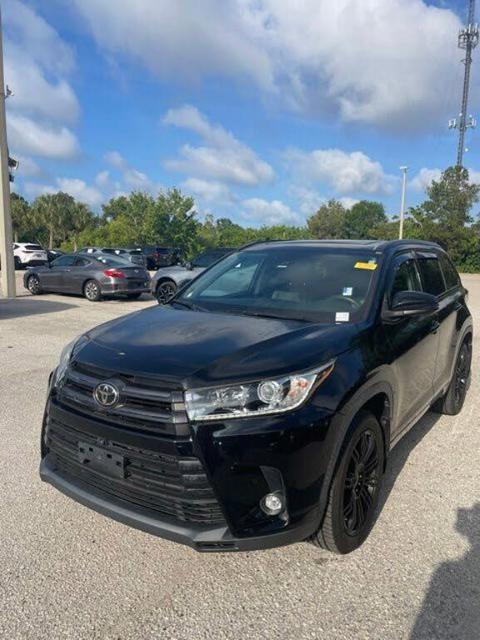 2019 Toyota Highlander Limited Platinum
