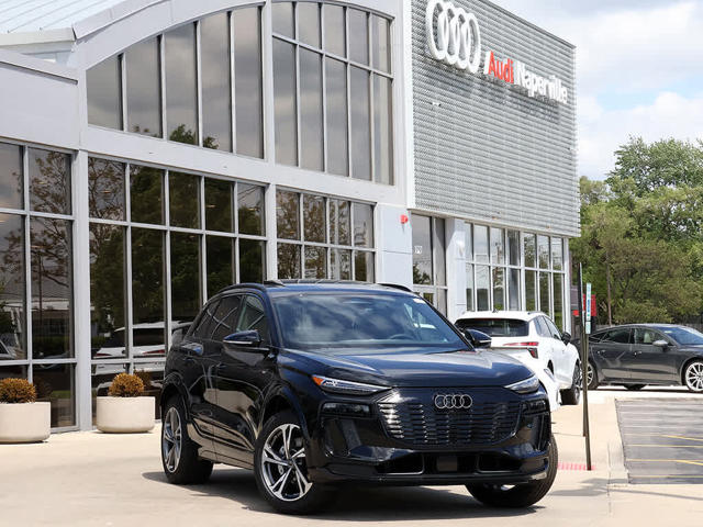 2027 Audi Q6 e-tron quattro Premium Plus