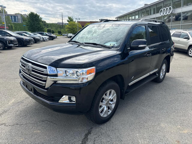2016 Toyota Land Cruiser AWD