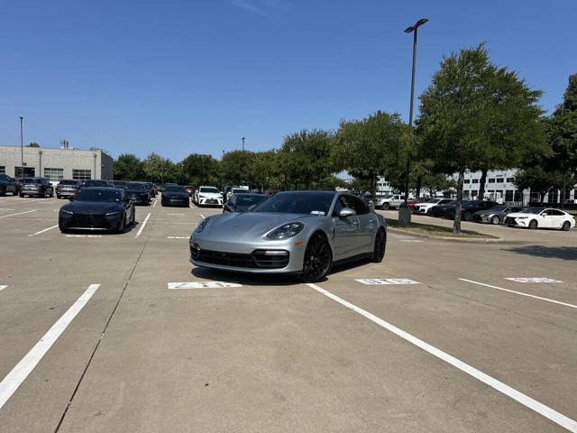 2019 Porsche Panamera GTS