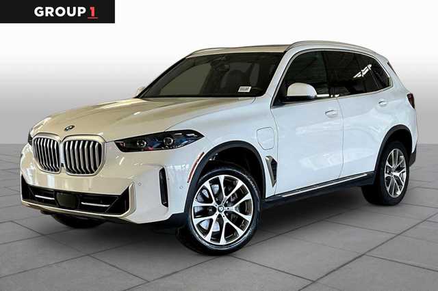 2025 BMW X5 xDrive50e AWD