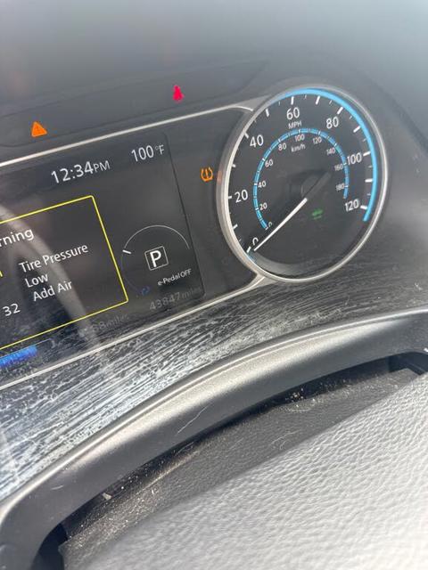 2023 Nissan LEAF S