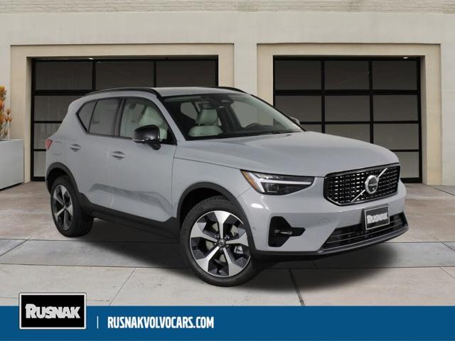2026 Volvo XC40 B5 Plus AWD