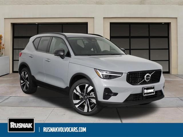 2026 Volvo XC40 B5 Plus AWD
