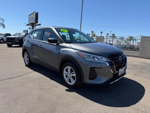 2025 Nissan Kicks Play S