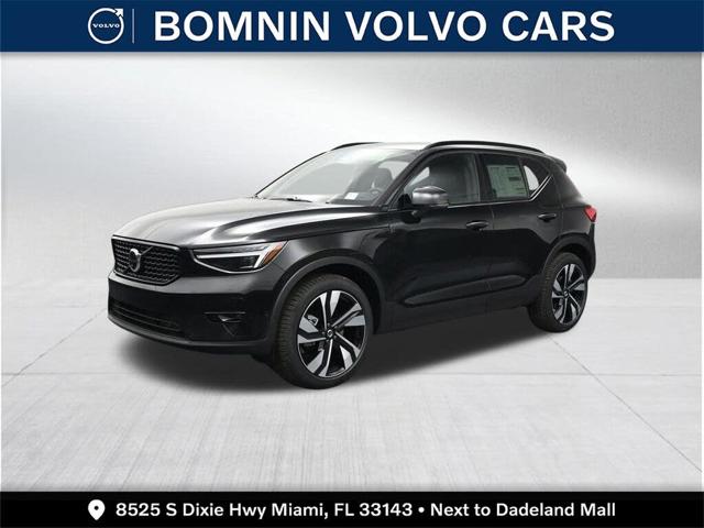 2026 Volvo XC40 B5 Plus AWD