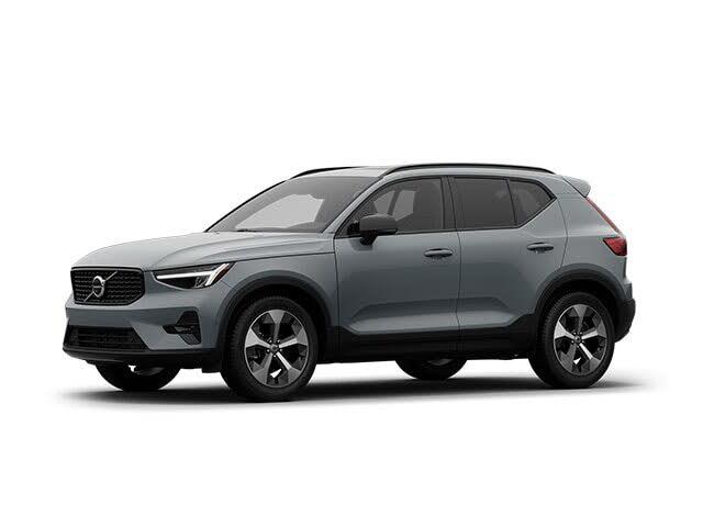 2026 Volvo XC40 B5 Plus AWD
