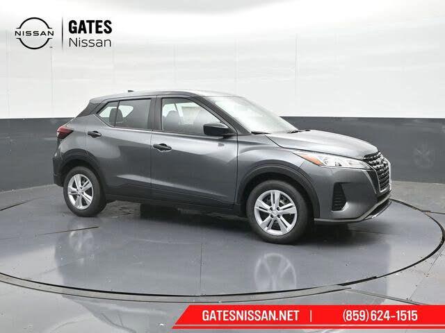 2025 Nissan Kicks Play S FWD