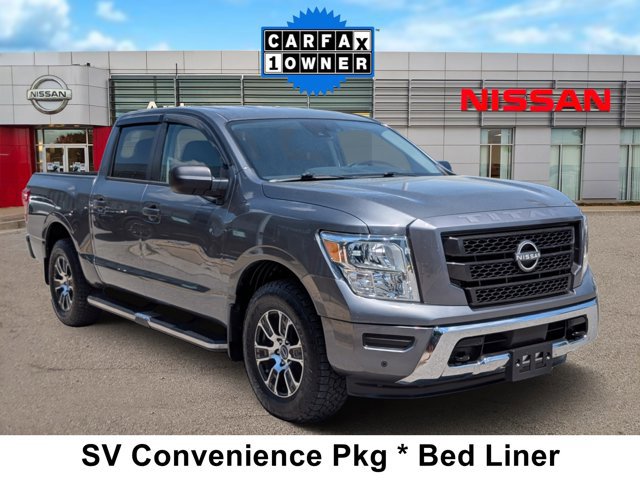 2023 Nissan Titan SV