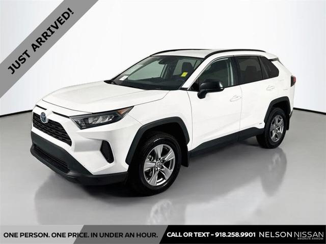 2022 Toyota RAV4 LE AWD