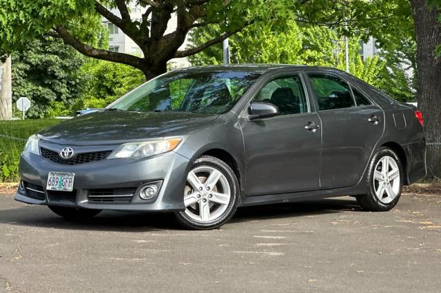 2013 Toyota Camry SE