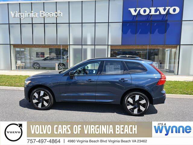 2025 Volvo XC60 Plug-In Hybrid Recharge T8 Plus Dark Theme eA