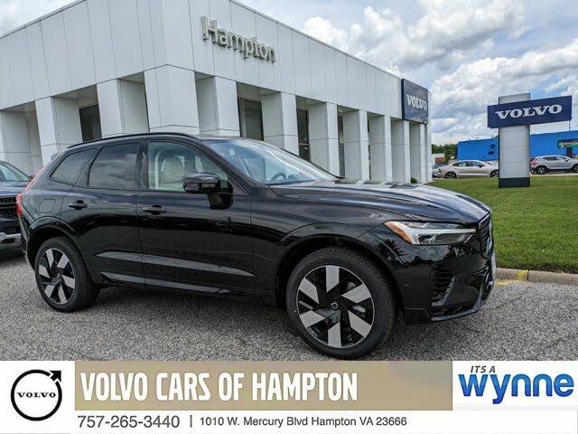 2025 Volvo XC60 Plug-In Hybrid Recharge T8 Plus Dark Theme eA