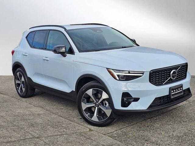 2026 Volvo XC40 B5 Plus AWD