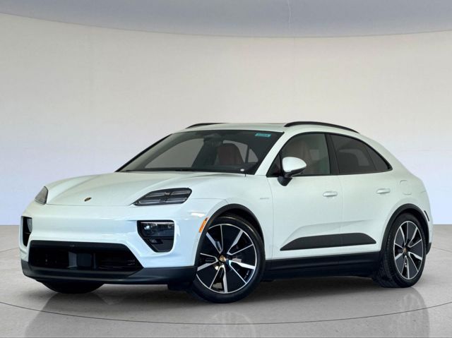 2025 Porsche Macan AWD