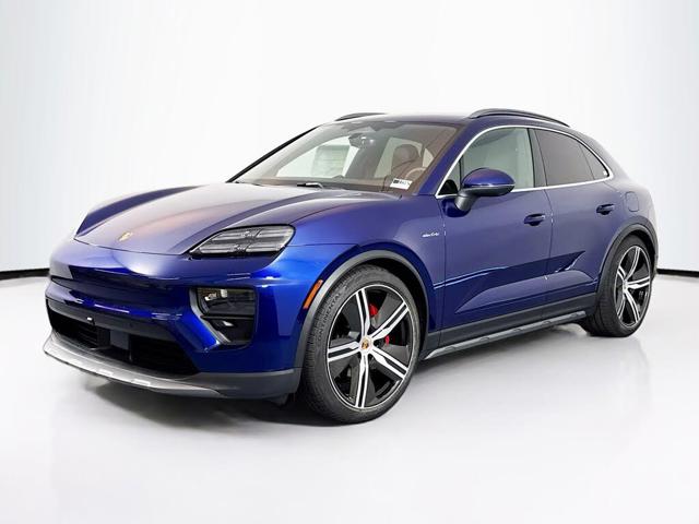 2025 Porsche Macan AWD