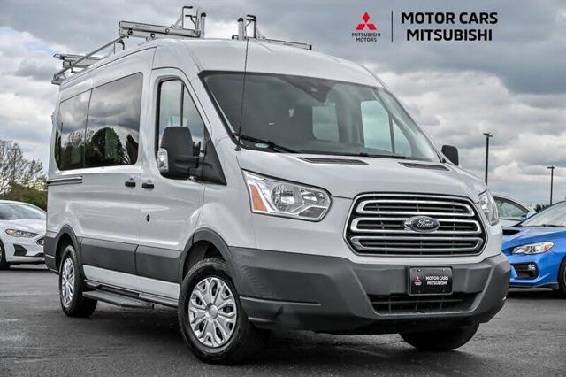 2017 Ford Transit Wagon 150 XLT Medium Roof RWD with S