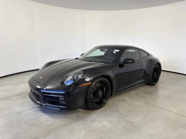 2024 Porsche 911 Carrera GTS
