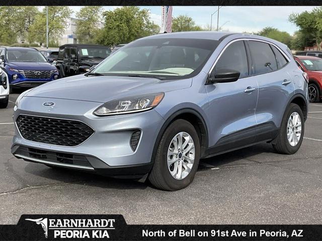 2022 Ford Escape Hybrid SE