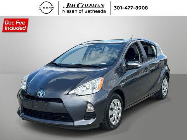 2014 Toyota Prius c Two
