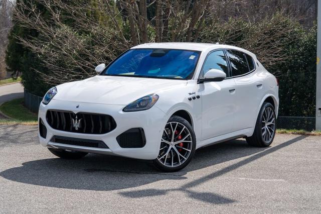 2026 Maserati Grecale Modena V6