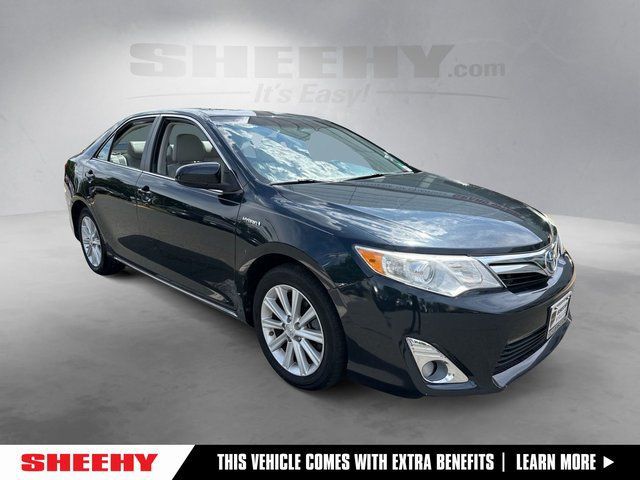 2013 Toyota Camry Hybrid XLE FWD
