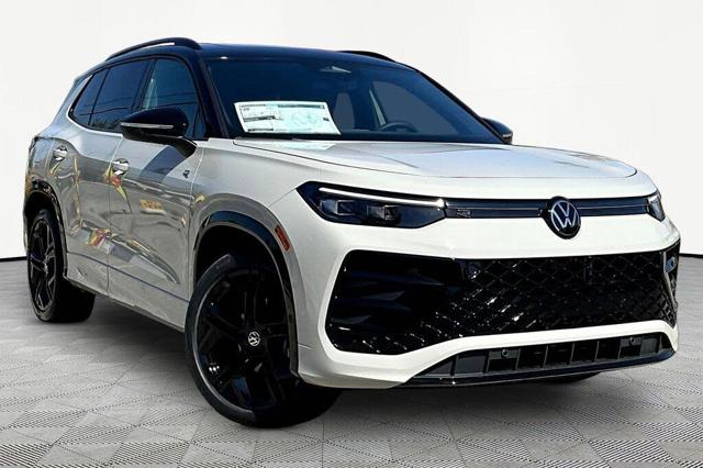 2026 Volkswagen Tiguan SE R-Line Black FWD