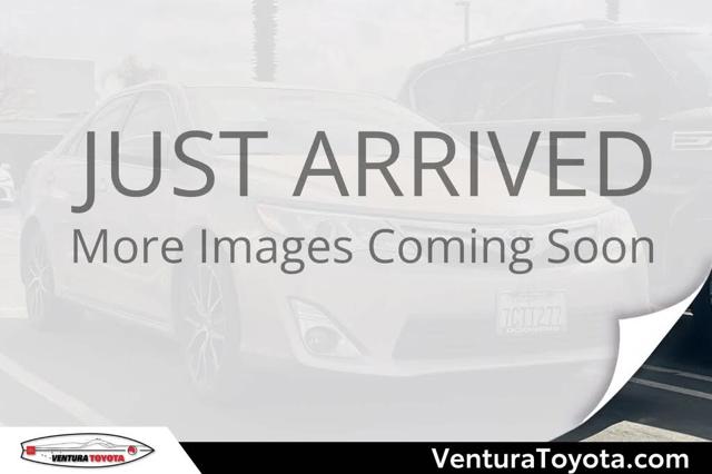 2014 Toyota Camry Hybrid XLE FWD