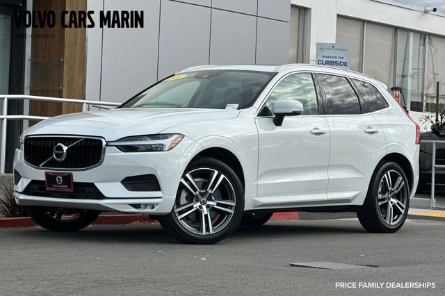 2021 Volvo XC60 T6 Momentum
