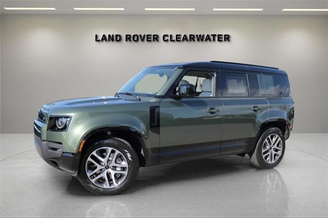 2026 Land Rover Defender 110 P400 X-Dynamic SE AWD