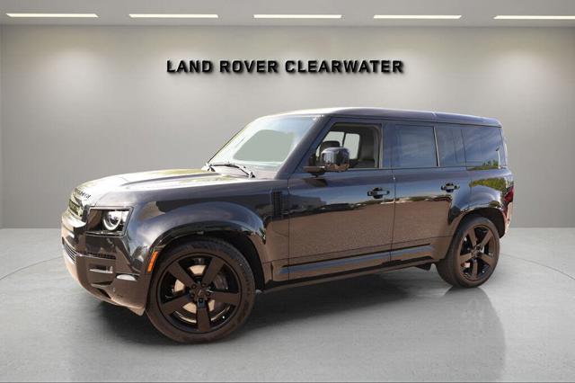 2026 Land Rover Defender 110 P500 X-Dynamic SE AWD