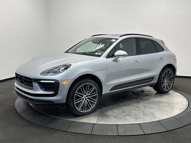 2026 Porsche Macan AWD