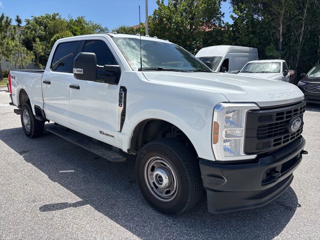2025 Ford Super Duty F-350 SRW XL