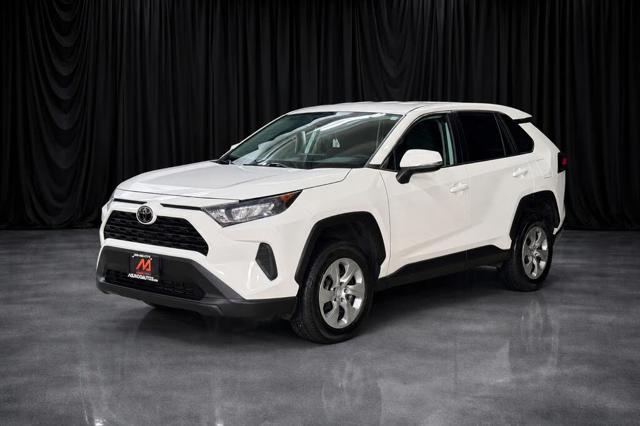 2022 Toyota RAV4 LE FWD