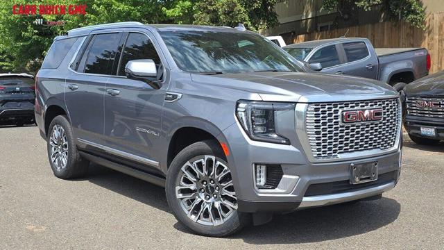 2022 GMC Yukon Denali 4WD