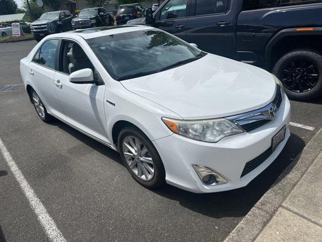 2014 Toyota Camry Hybrid XLE FWD
