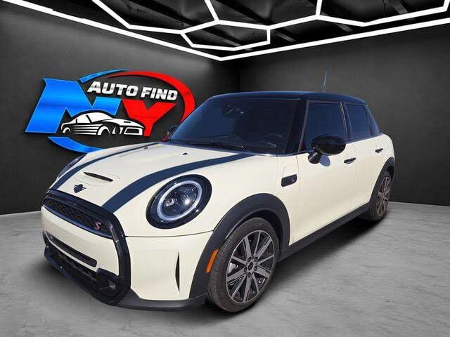 2022 MINI Hardtop 4 Door S 4-Door Hatchback FWD