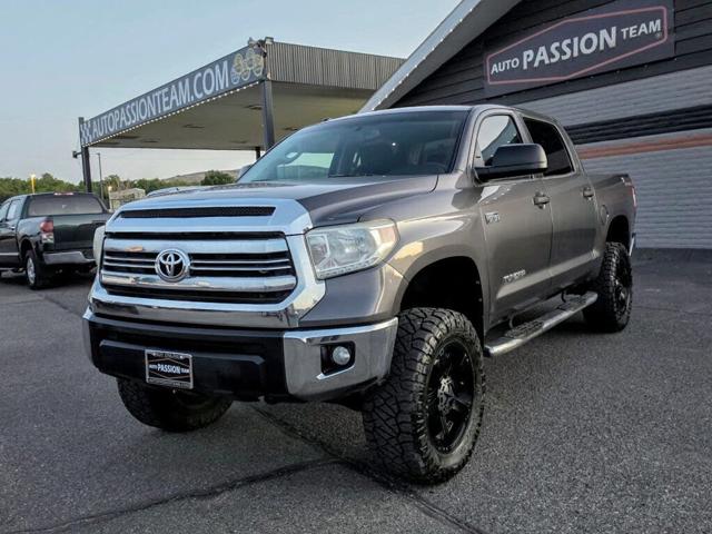 2016 Toyota Tundra 4WD Truck SR5 FFV