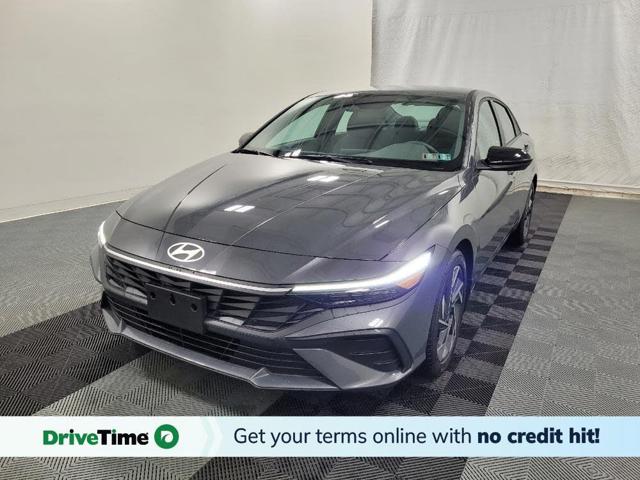 2025 Hyundai Elantra SEL Sport FWD