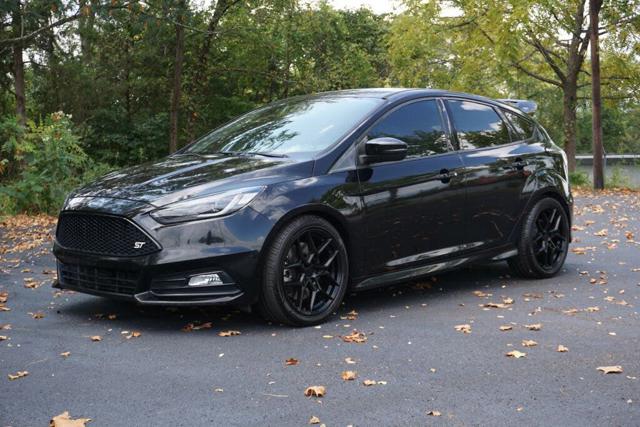 2017 Ford Focus ST