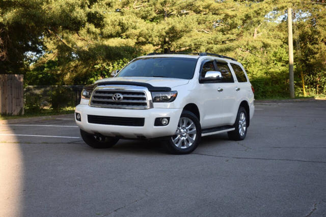 2012 Toyota Sequoia Platinum FFV 4WD